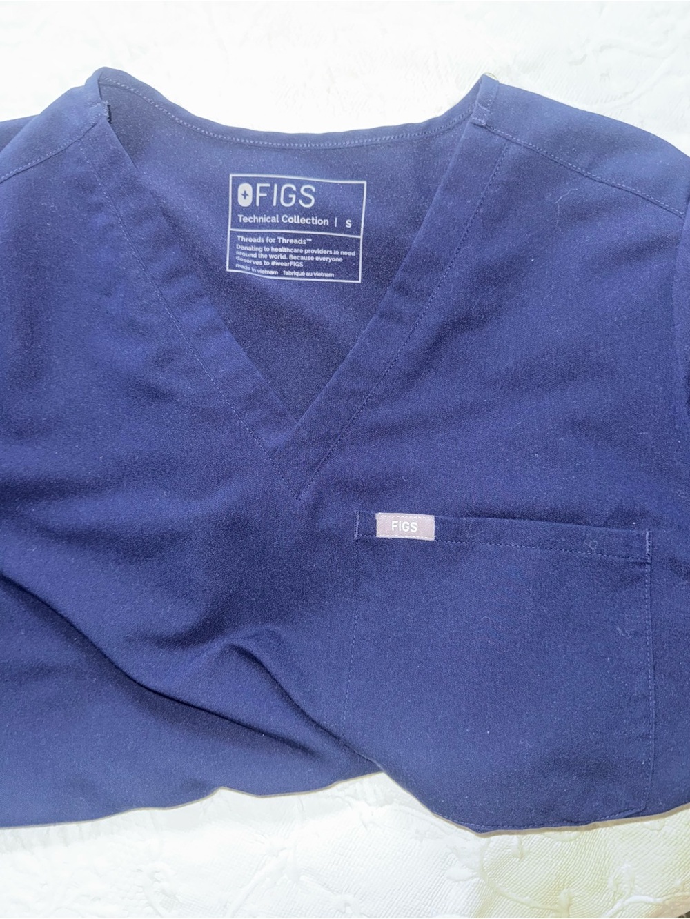 Figs Men's V-Neck Scrub Top - Navy Blue